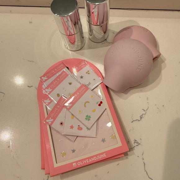 Olive & June Nail Polish Bundle (22!) - Picture 5 of 8